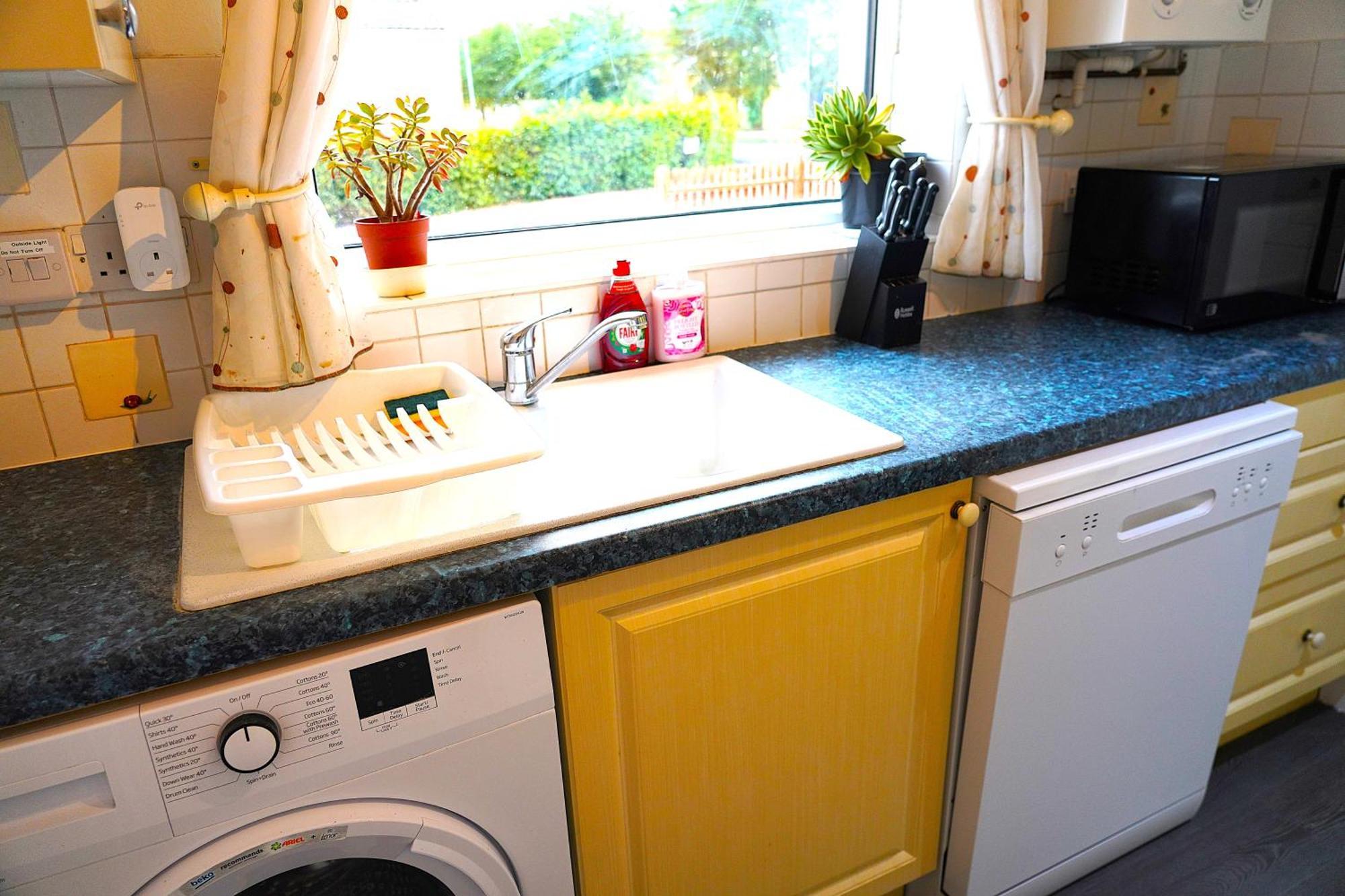 Sleeps 10, Free Parking, Close To Science Park, King Size Bed Milton  Zewnętrze zdjęcie