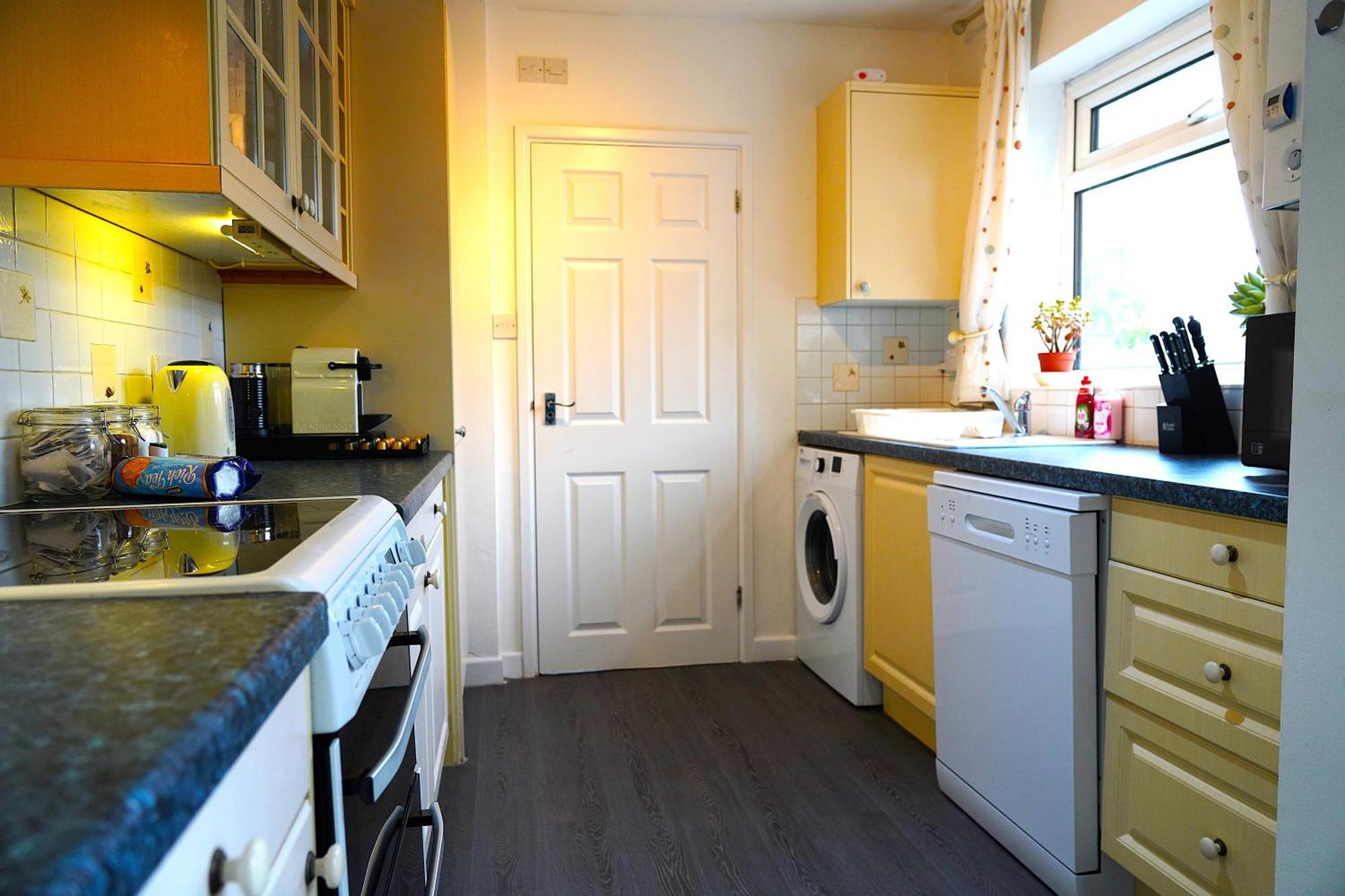 Sleeps 10, Free Parking, Close To Science Park, King Size Bed Milton  Zewnętrze zdjęcie
