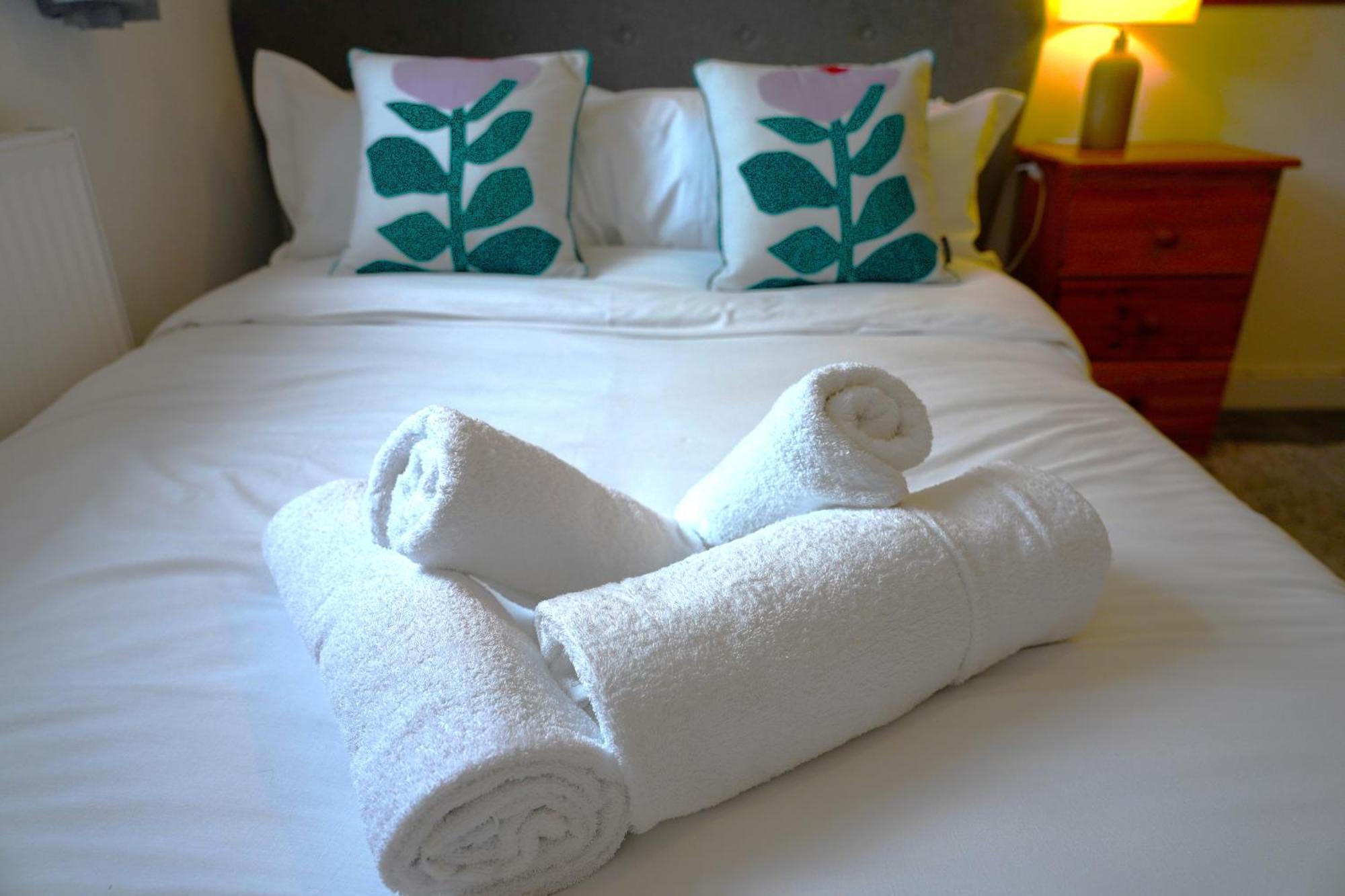 Sleeps 10, Free Parking, Close To Science Park, King Size Bed Milton  Zewnętrze zdjęcie