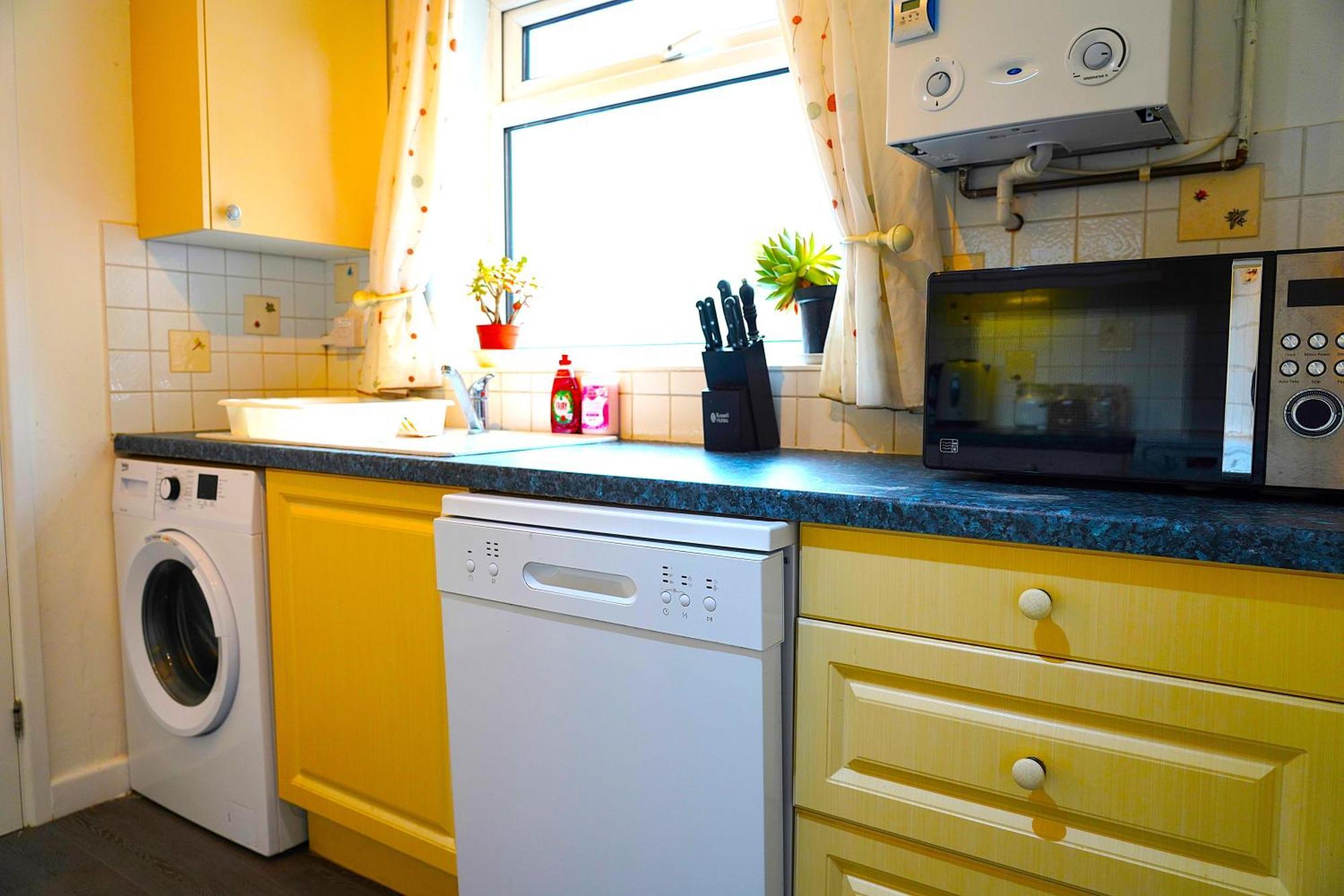 Sleeps 10, Free Parking, Close To Science Park, King Size Bed Milton  Zewnętrze zdjęcie